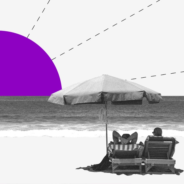 Previdência: uma colagem de um casal deitado em cadeiras de praia, sob um guarda-sol, vendo o sol se pôr.