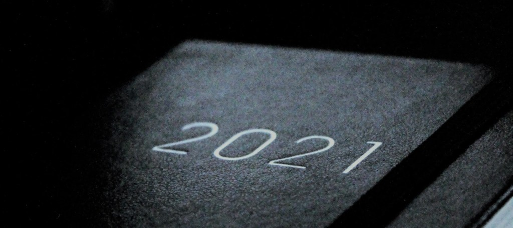uma agenda de capa preta escrito 2021. Foto: Anne Nygård
