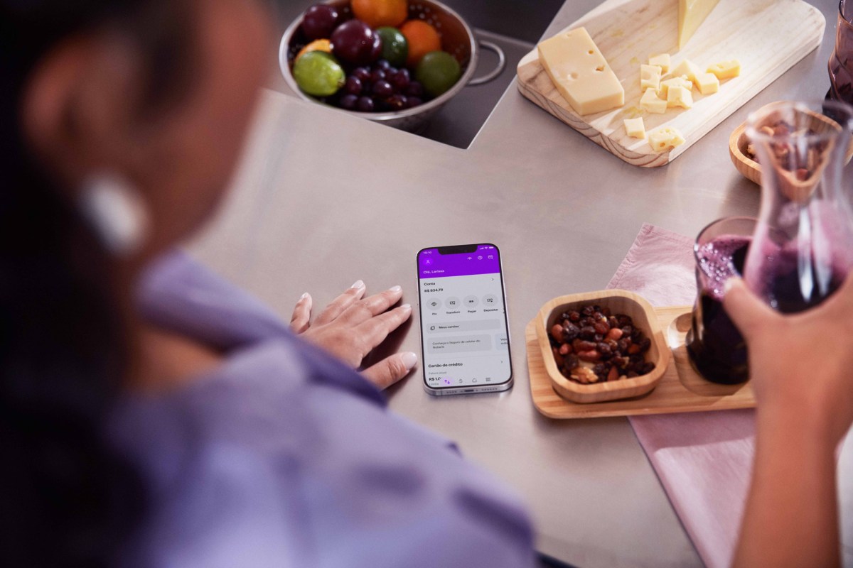 NuPay chegou no iFood: conheça as vantagens de pagar pelo seu delivery com o app do Nubank 